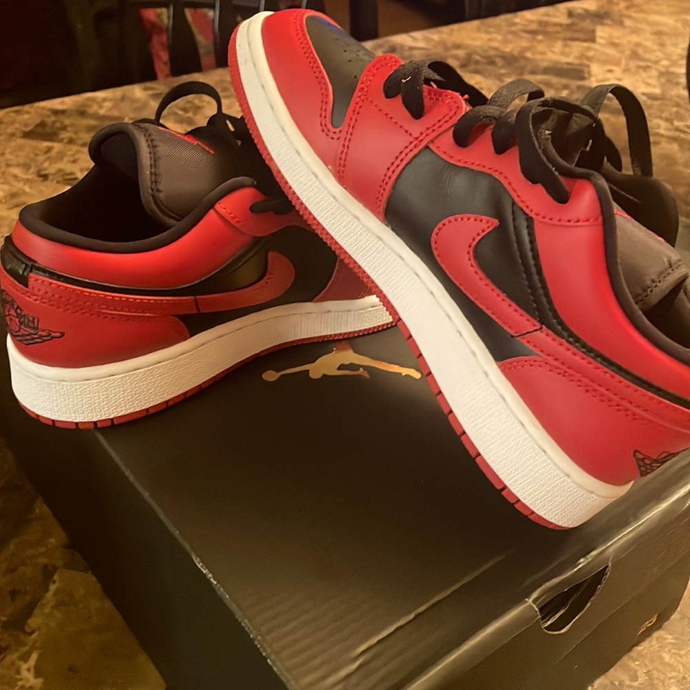 Nike air Jordan reverse bred size 5